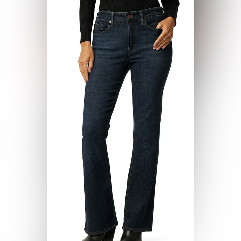 Levi's Signature Mid-Rise Bootcut Jeans in Dark Blue, Sz 16, NWTS